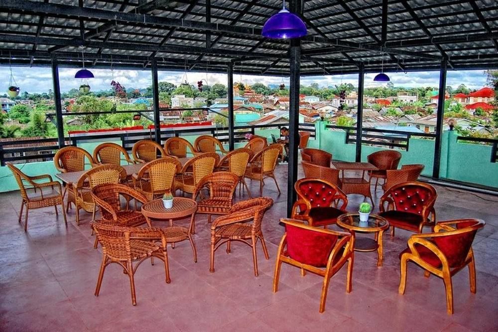 Hotel 99 Пин О Луин Екстериор снимка